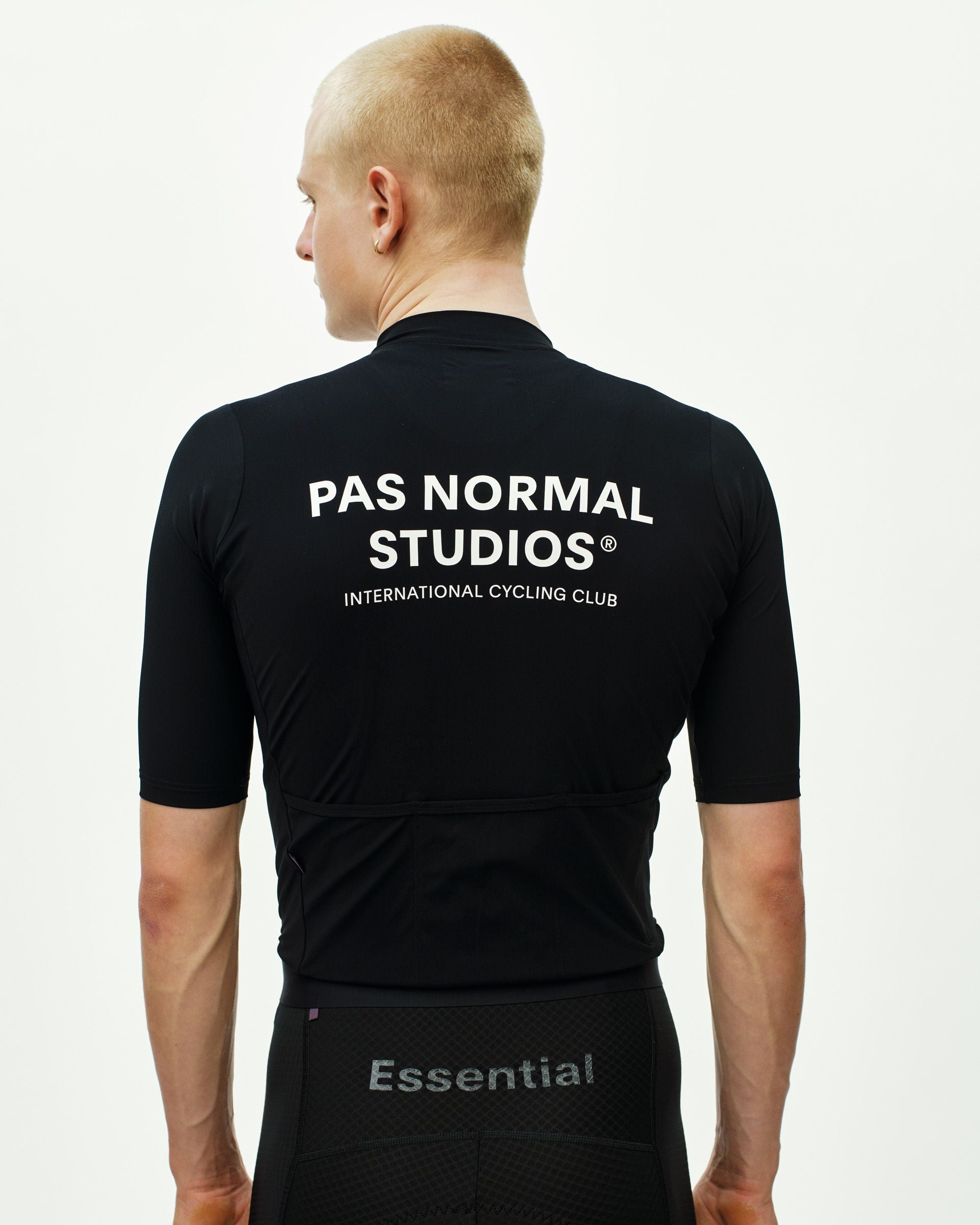 Maillot Manga Corta Pas Normal Studios Essential Hombre Light Black #5