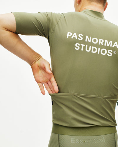 Maillot Manga Corta Pas Normal Studios Essential Hombre Light Olive #5