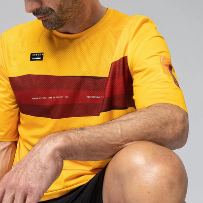 Camiseta-mc-hombre-Volt-Spectra-Caps_Unity-Gobik_4_1200x